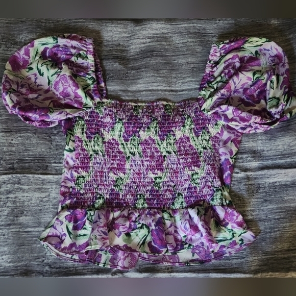 WAYF Puffed Sleeves Floral Satin Crop‎ Top Size Small - Picture 7 of 14